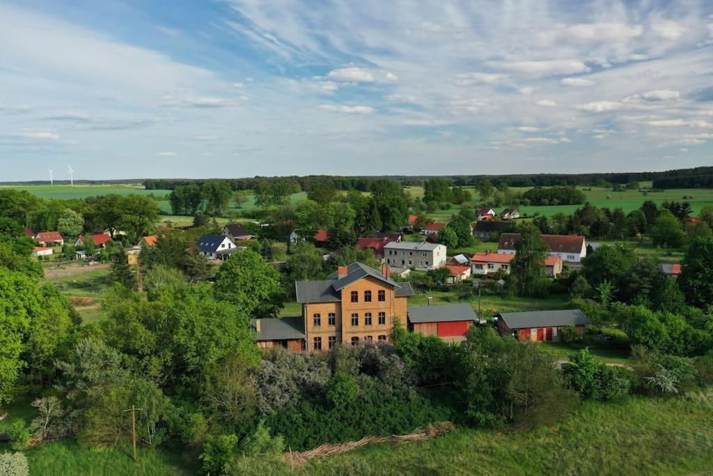 Romantisches Studio Am Waldesrand Mit Gartensauna Schwarz Zewnętrze zdjęcie